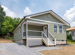 706 W Irish St, Greeneville, TN 37743