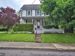 222 W Chestnut St, Souderton, PA 18964