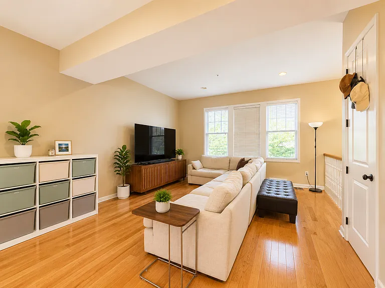 292 Venango Trl — Photo 9