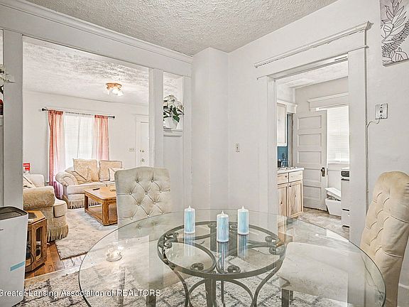 5th image of 1406 Reo Ave