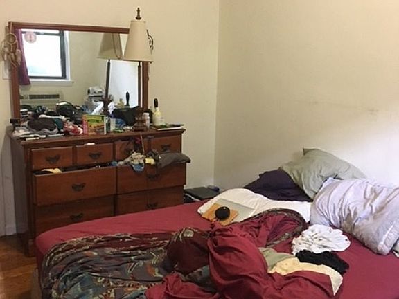 3rd image of 334 E 90th St APT 3A