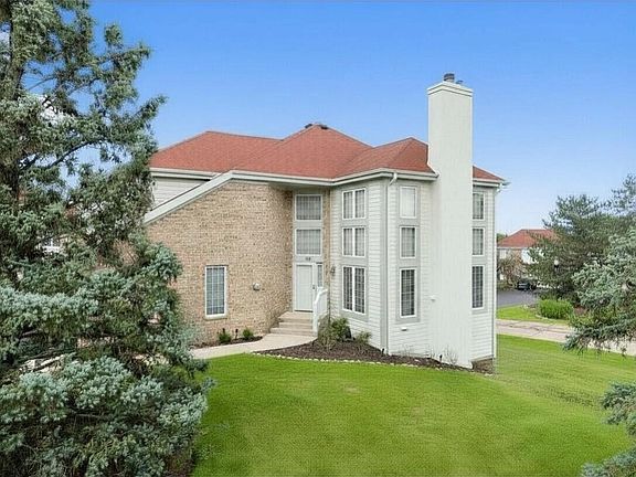2nd image of 1505 Highland DRIVE