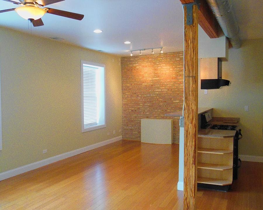 1st image of 3724 W Wrightwood Ave #1W