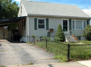 32 Gardner St, Arlington, MA 02474