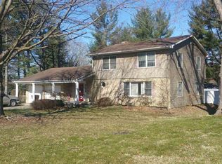 815 Upland Dr, Logansport, IN 46947