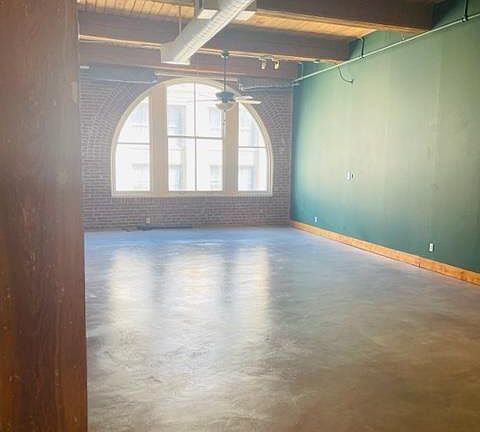 3rd image of 507 N 13th St APT 606