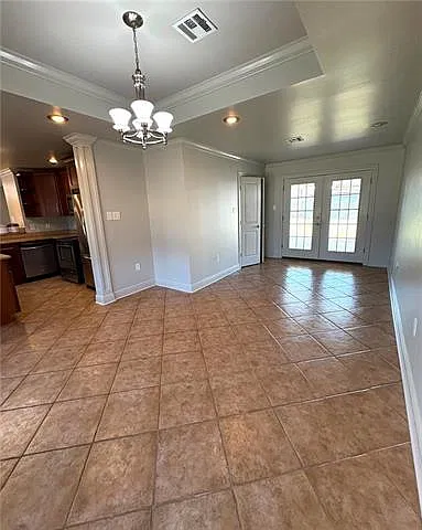 3 bed, 2.0 bath, 1547 sqft, $1,950 — Photo 2