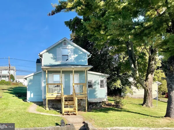 109 Maple St, Frostburg, MD 21532