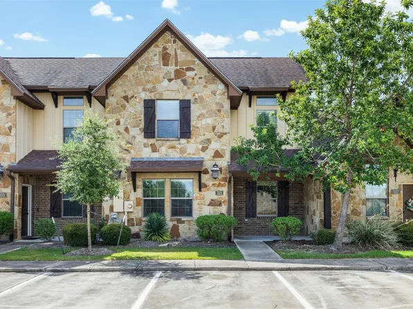 305 Capps Dr, College Station, TX 77845