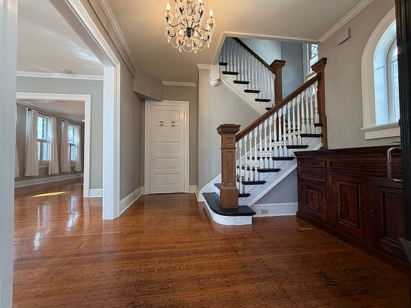 5th image of 1228 Pine St #1