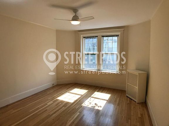 5th image of 75 Longwood Ave Rear 1