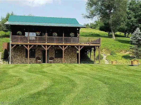 3994 County Road 271, Coshocton, OH 43812
