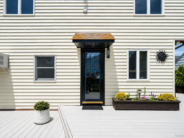 41 Pace Dr — Photo 21
