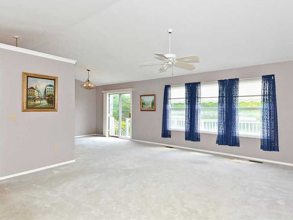 4th image of 10216 Jeffrey David Ct