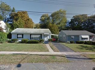 18 Grafton Rd, Hamden, CT 06517