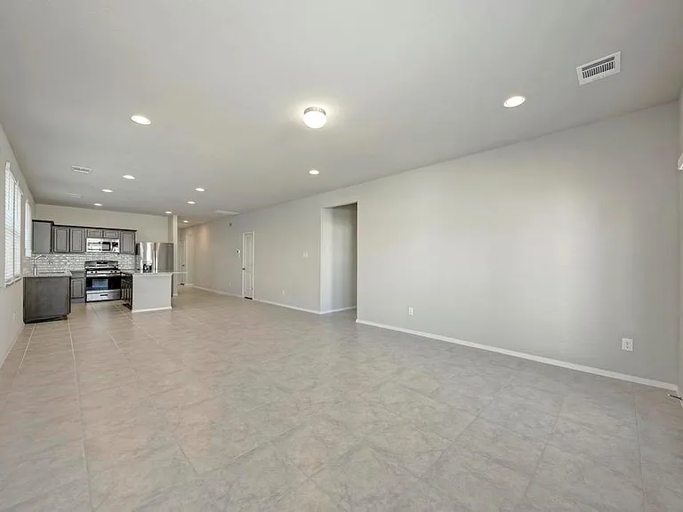 1209 Goforth Rd — Photo 13
