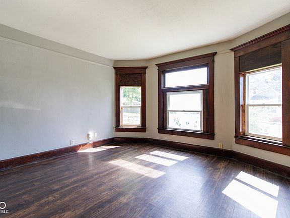 5th image of 1210 N Olney St