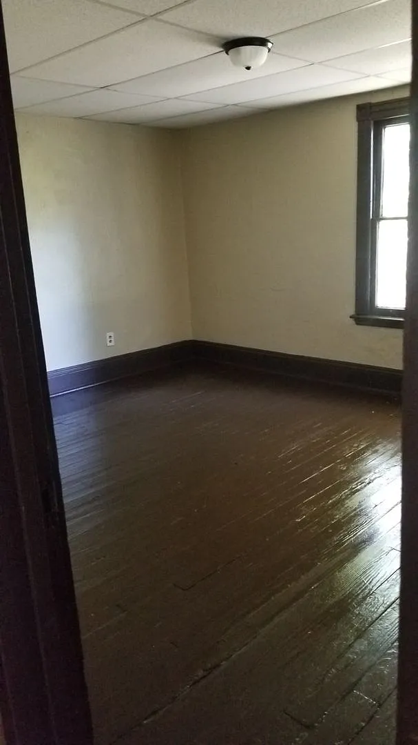3 Bedroom House — Photo 3