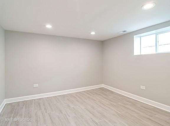 5th image of 3817 N Bernard St