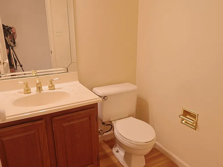 600 Arbor Glen Ct — Photo 22