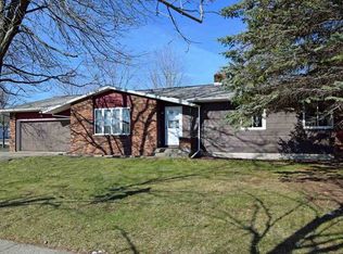 1907 N Dewey Ave, Reedsburg, WI 53959