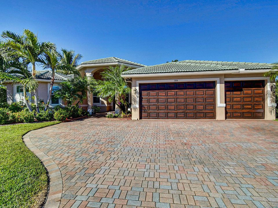 1st image of 11819 Osprey Pointe Cir