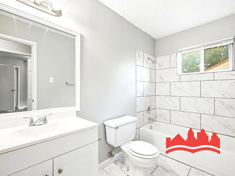 4921 Shayne Ln — Photo 23