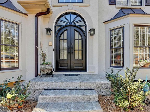 2nd image of 1250 Spring Oak Way