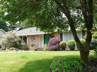 102 S Devine Rd, Vancouver, WA 98661