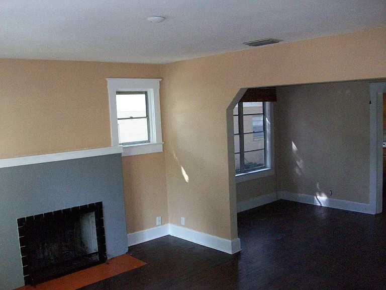 625 Glenridge Way — Photo 8