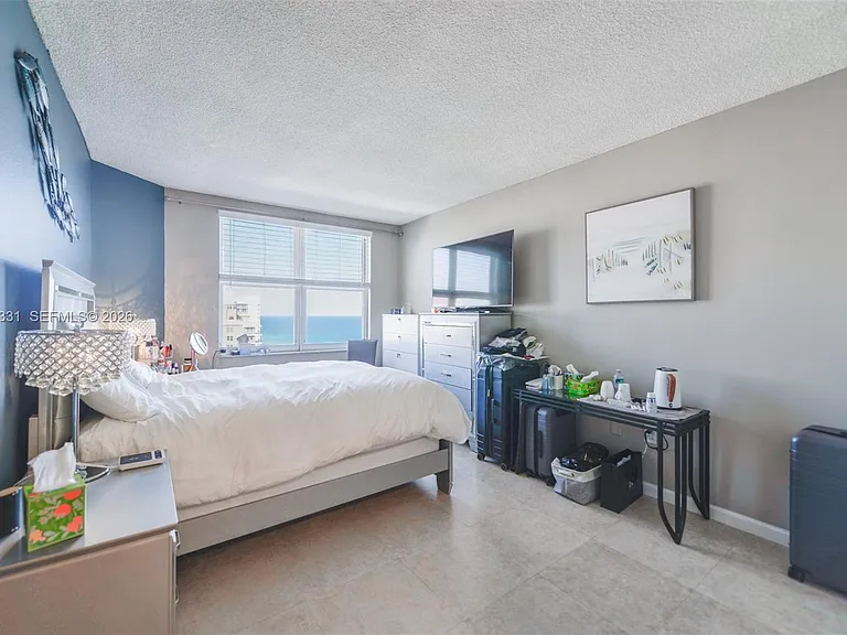 1950 S Ocean Dr #20D — Photo 12