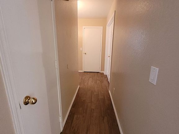 5th image of 8547 W Missouri Ave
