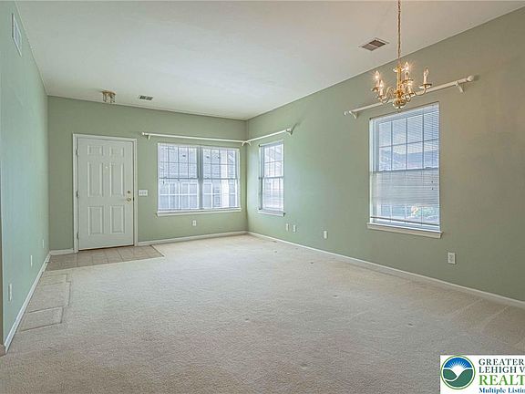 4th image of 4706 Horseshoe Trl