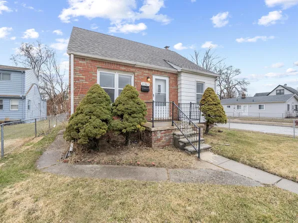 21367 Mac Arthur Blvd, Warren, MI 48089