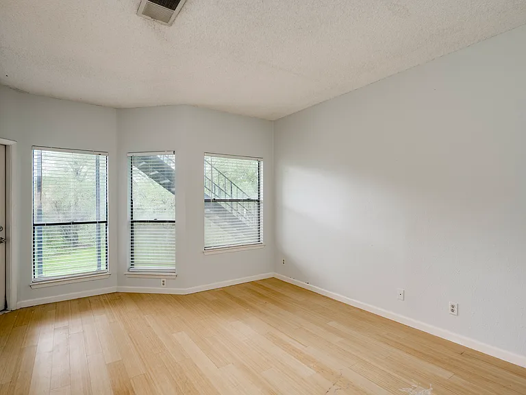 5304 Indio Cv #A — Photo 27