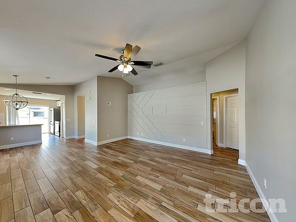 3rd image of 10123 41st Ct E