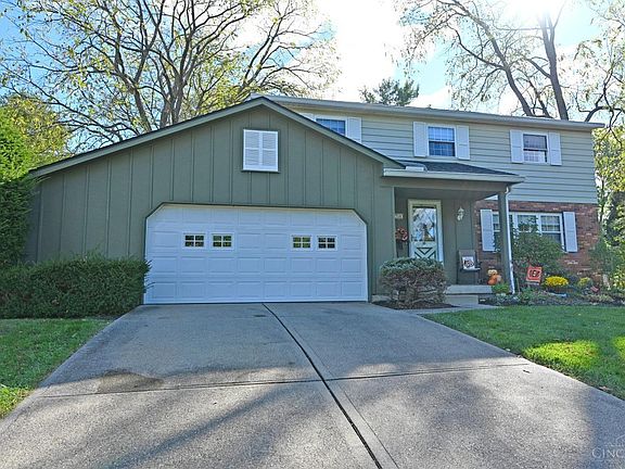 3rd image of 768 Pickwick Dr