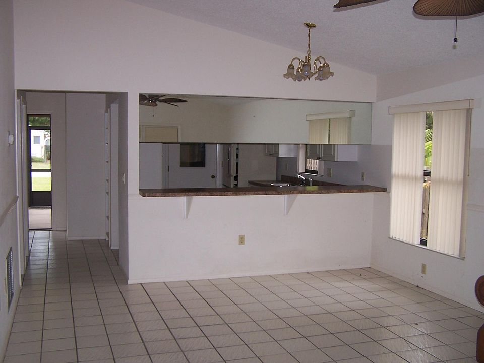 2nd image of 310 N Glenwood Ave