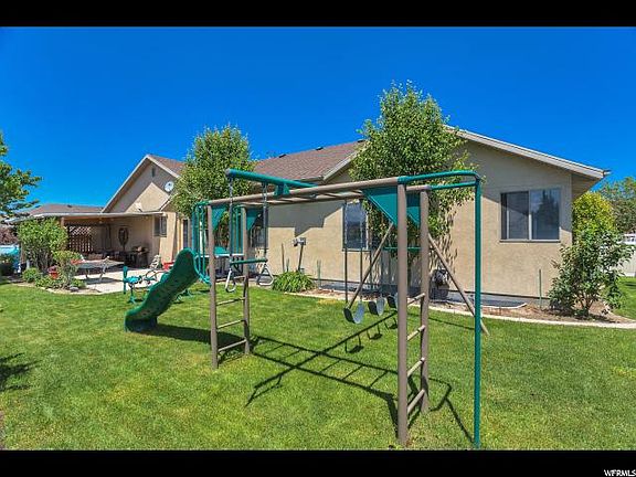 3rd image of 1203 W Margaret Rose Dr
