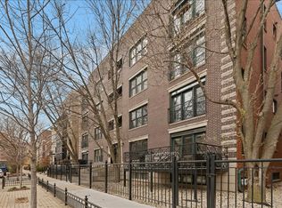 714 W Melrose St APT 4E, Chicago, IL 60657