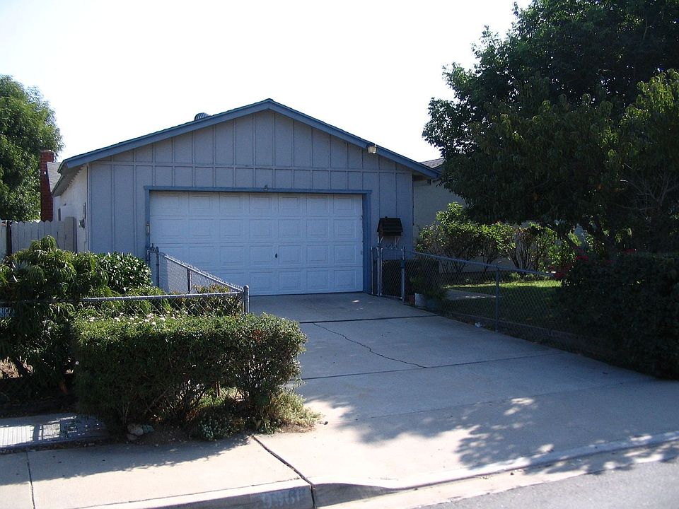 1st image of 9961 Medina Dr