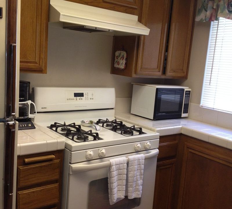 2nd image of 1103 Privet St