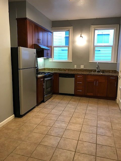 1st image of 1725 Pine St #6