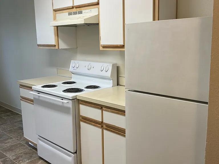 Premier Apartments — Photo 15