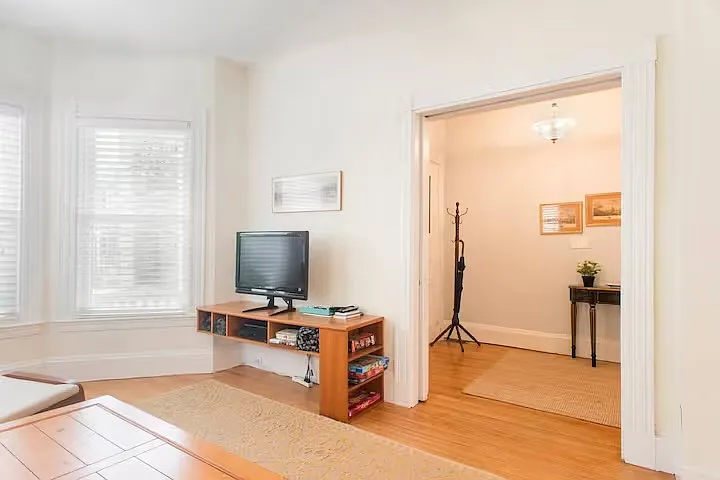 26 Maple Ave #1 — Photo 3