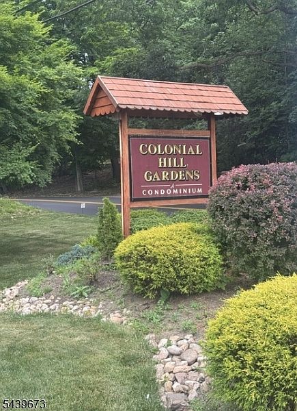 1st image of 3C Colonial Dr #C