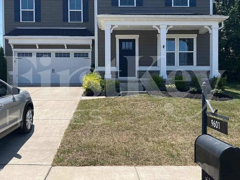 9601 Colton Rd — Photo 1