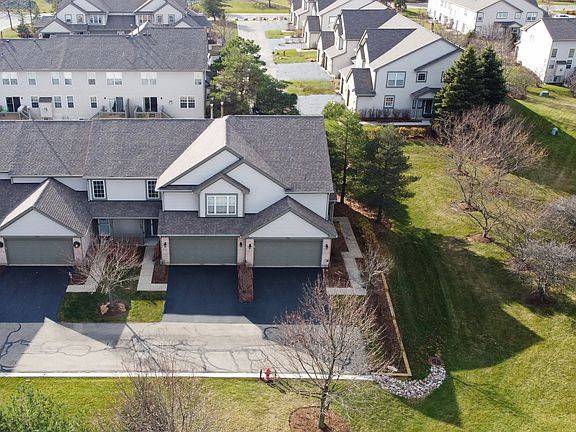 2nd image of 951 Sumac Ct #951