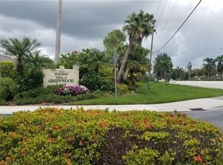 5557 Greenwood Cir, Naples, FL 34112