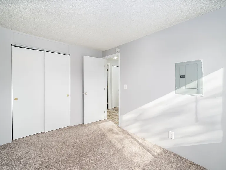 8332 SW 21st Ave — Photo 23